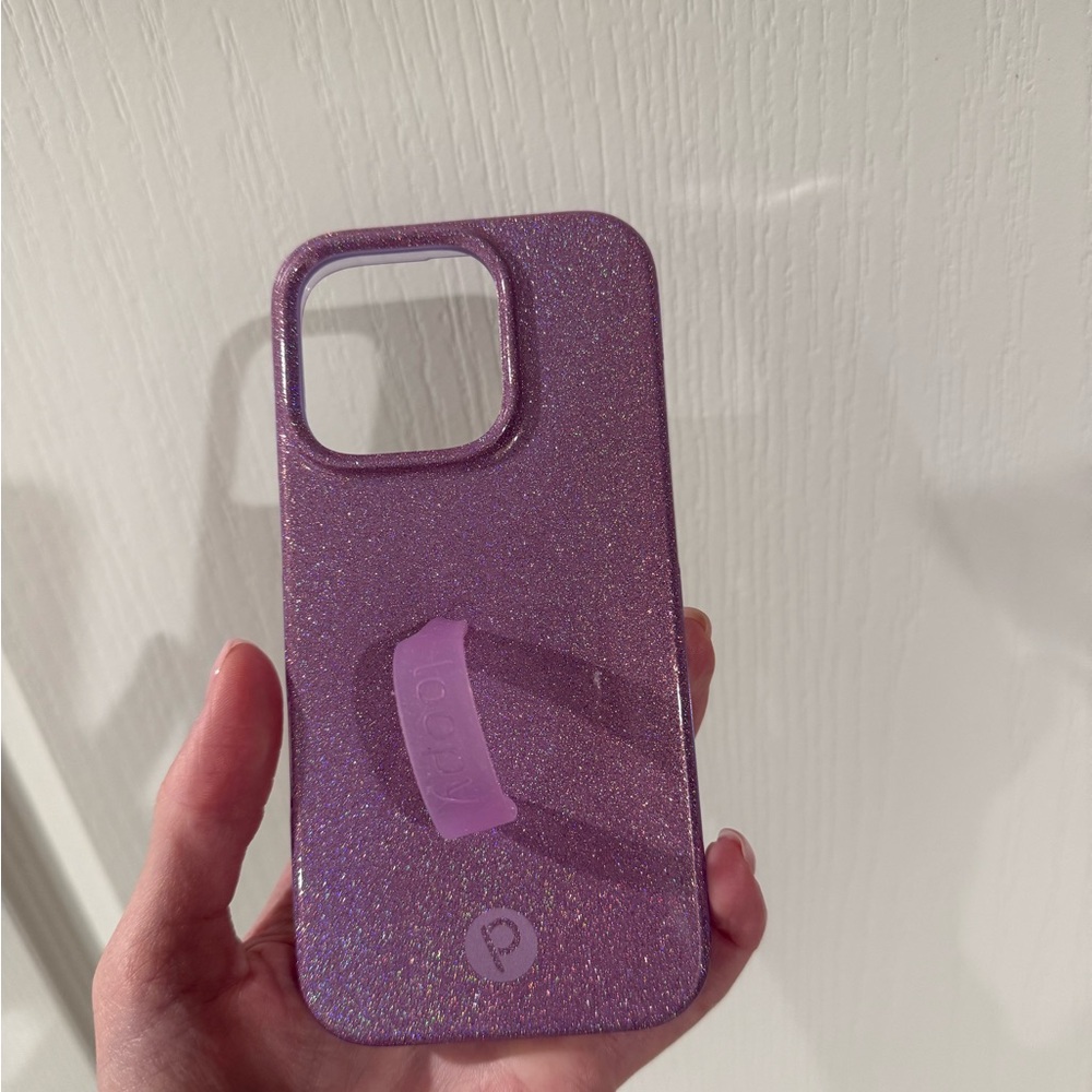 16 Pro Loopy Case